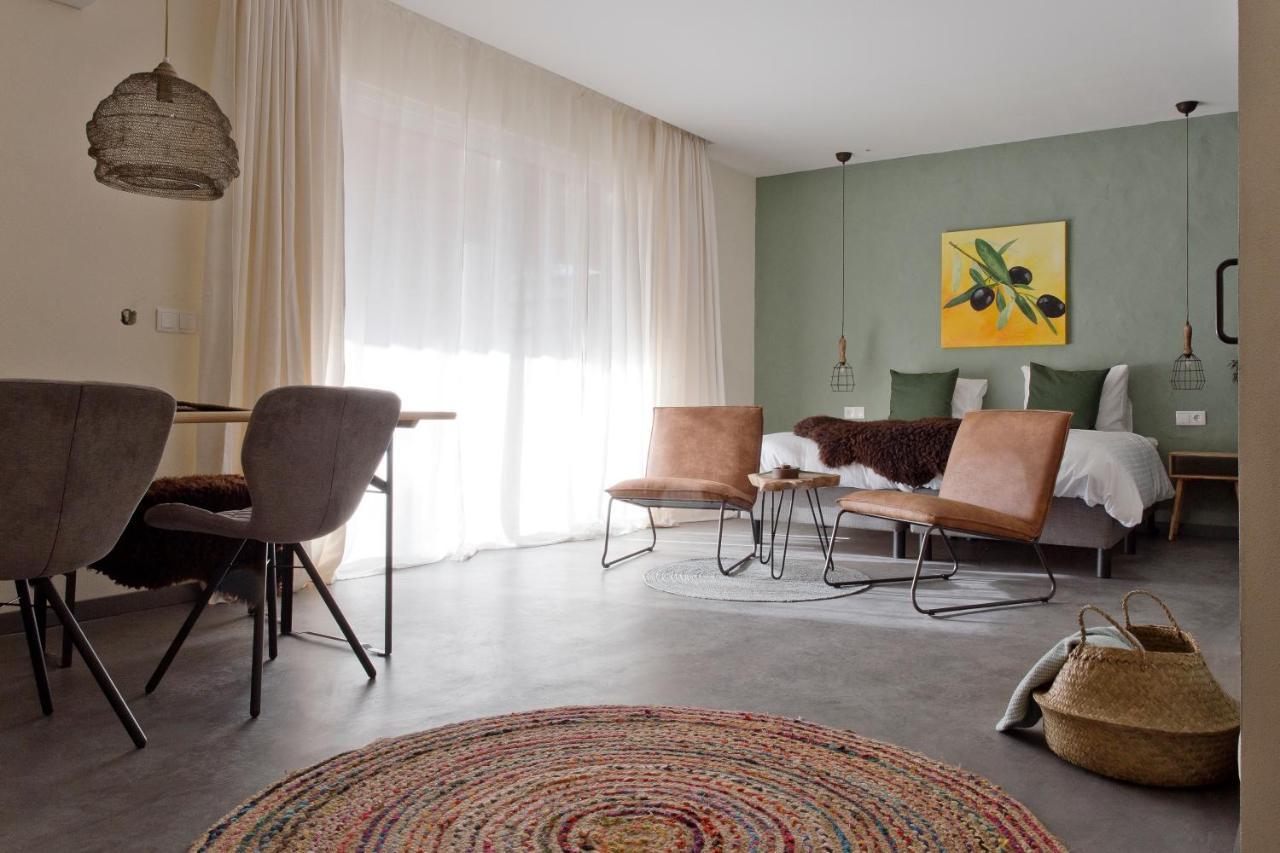 Trendy And Luxe B&B And Garden Suite Ferreira Do Alentejo Exterior photo