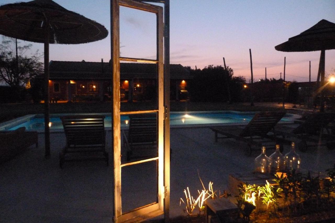 Trendy And Luxe B&B And Garden Suite Ferreira Do Alentejo Exterior photo