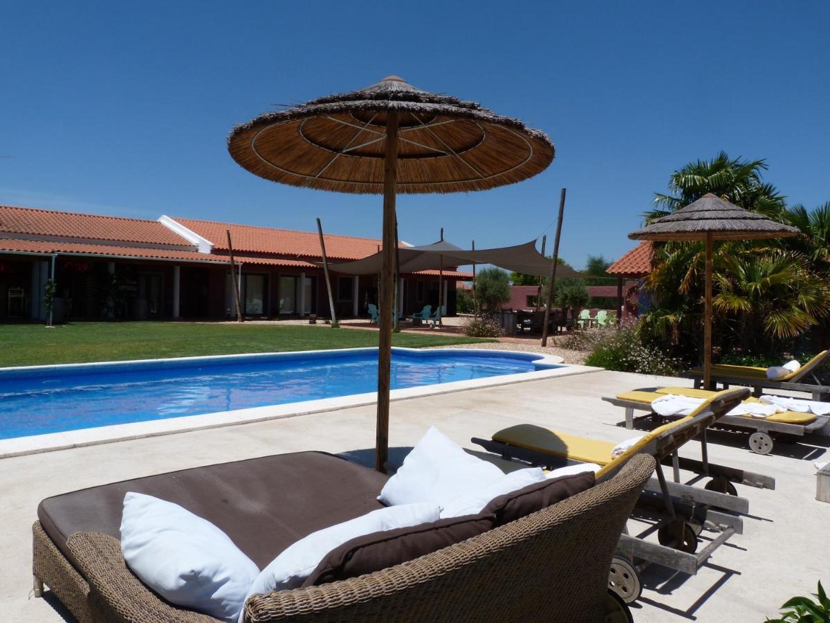 Trendy And Luxe B&B And Garden Suite Ferreira Do Alentejo Exterior photo