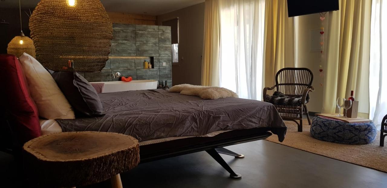 Trendy And Luxe B&B And Garden Suite Ferreira Do Alentejo Exterior photo