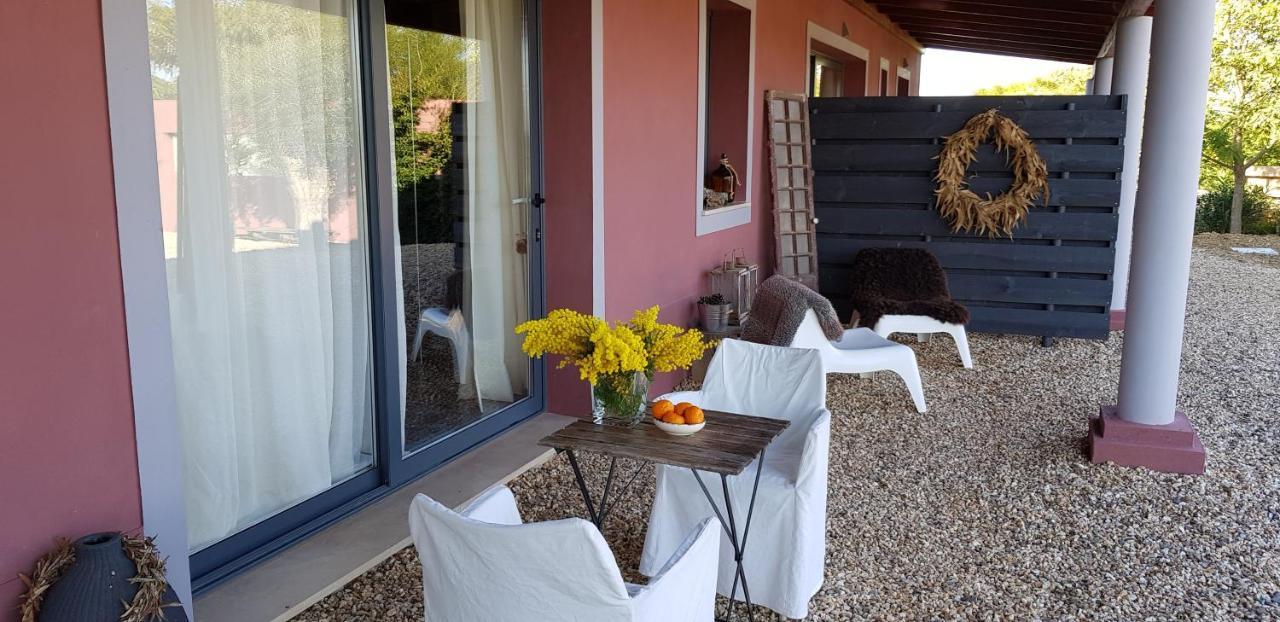 Trendy And Luxe B&B And Garden Suite Ferreira Do Alentejo Exterior photo