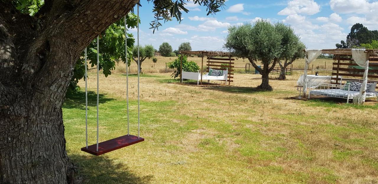 Trendy And Luxe B&B And Garden Suite Ferreira Do Alentejo Exterior photo