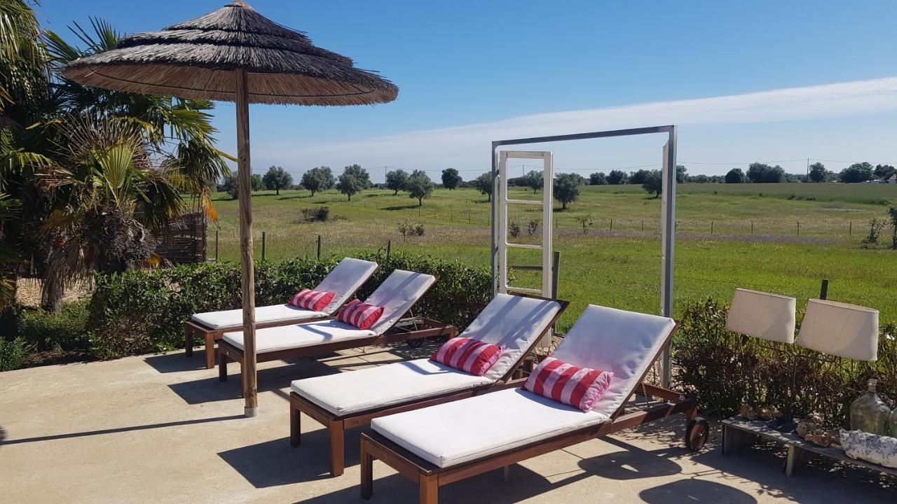 Trendy And Luxe B&B And Garden Suite Ferreira Do Alentejo Exterior photo