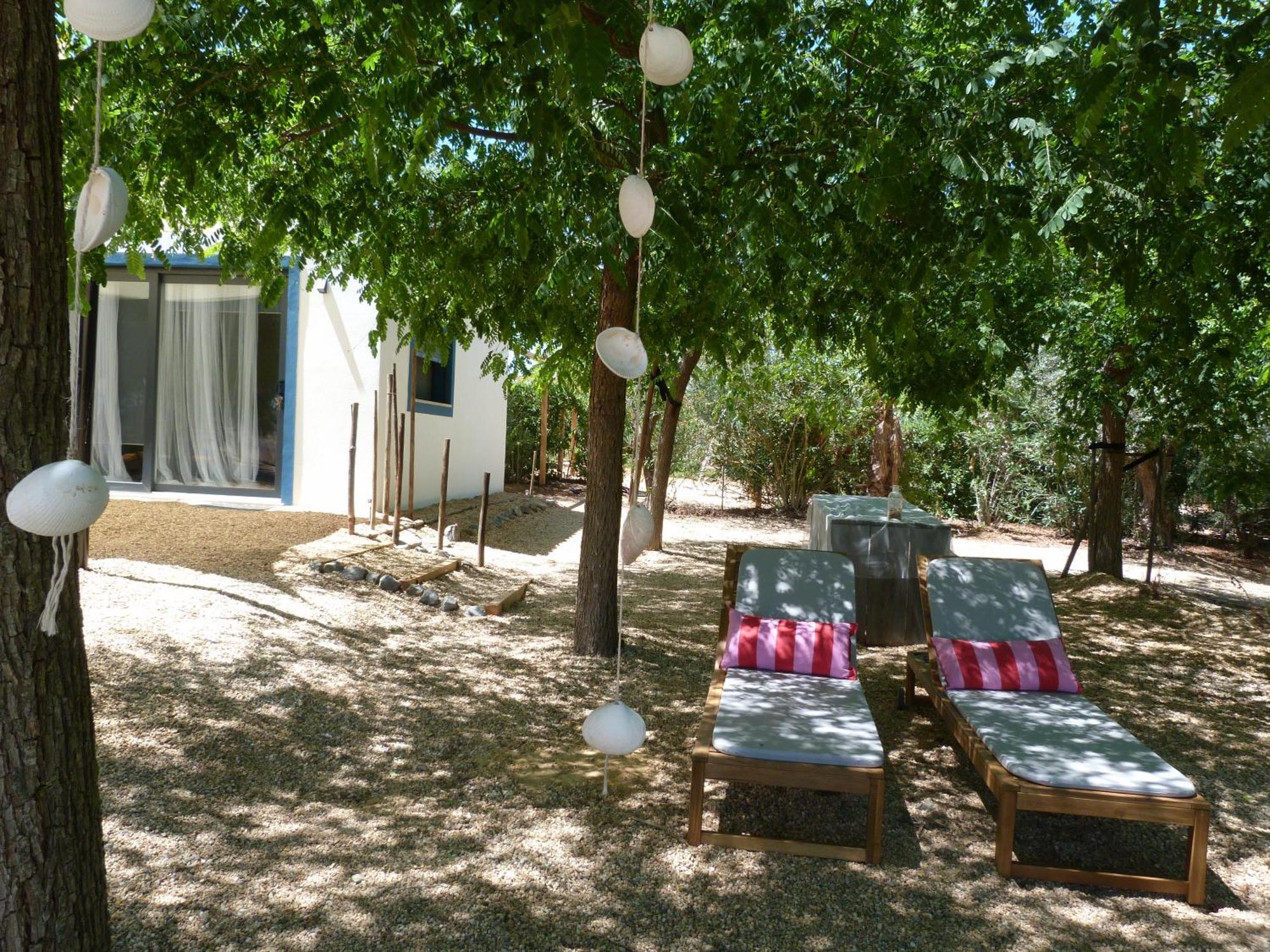 Trendy And Luxe B&B And Garden Suite Ferreira Do Alentejo Exterior photo