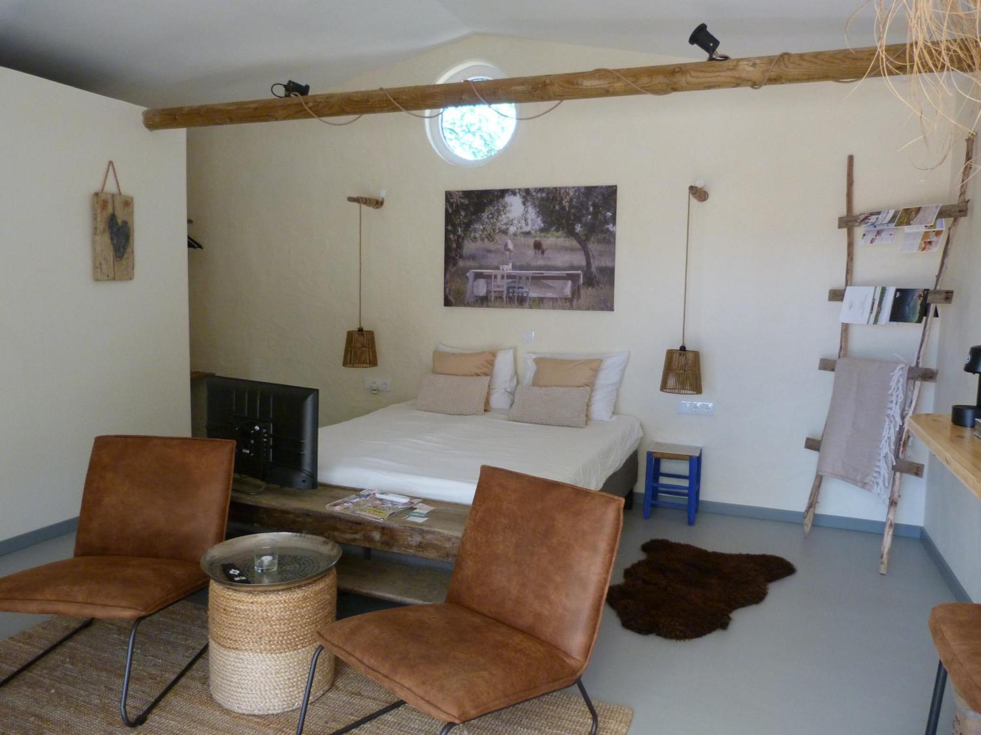 Trendy And Luxe B&B And Garden Suite Ferreira Do Alentejo Exterior photo